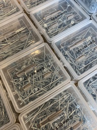 [10875.060101] Vis agglo ( à bois) Tête fraisée Torx Ac Zn Q200+ 6 x 100 (80 pcs + porte-embout et embout) Q-box